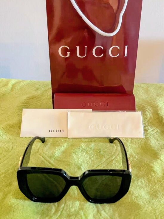 Gucci Sunglasses main image 6